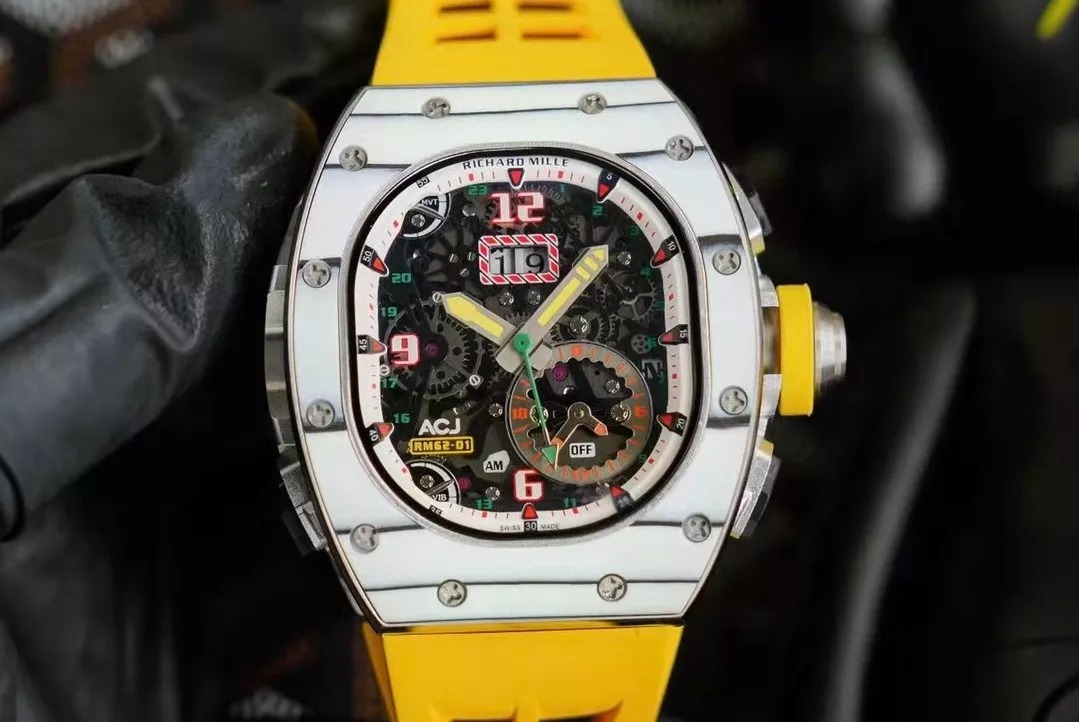 72E7274D-0B68-7307-594B-66572B91F746